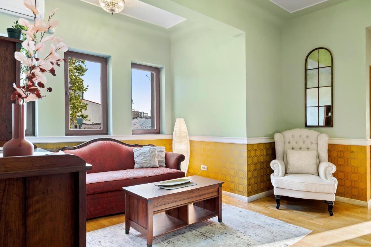 City Heart Retreat Elegant Apartment بوخارست المظهر الخارجي الصورة