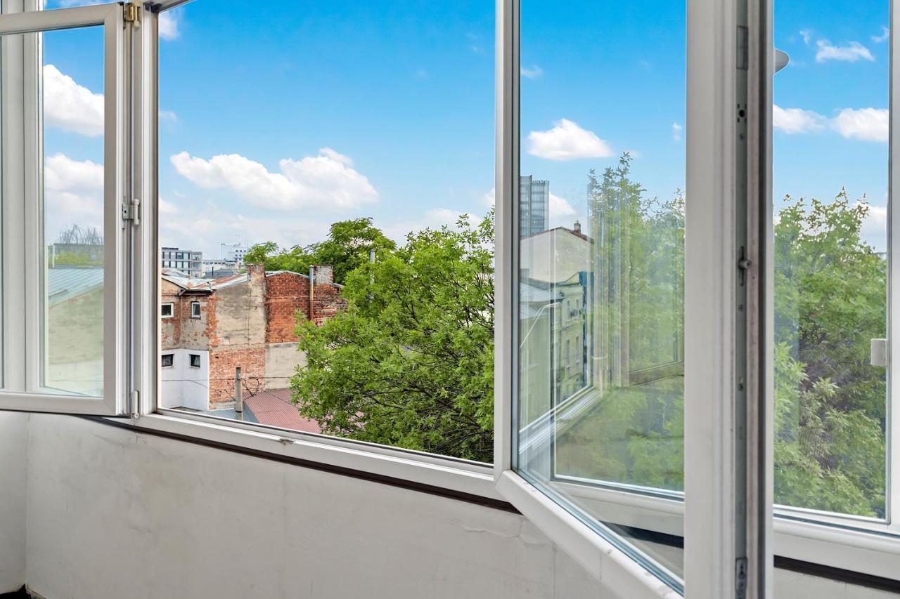 City Heart Retreat Elegant Apartment بوخارست المظهر الخارجي الصورة