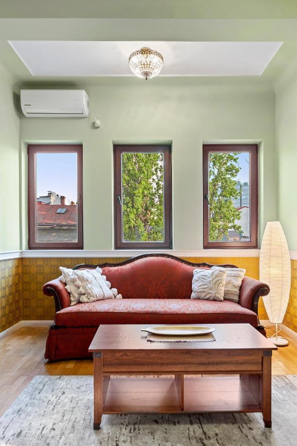 City Heart Retreat Elegant Apartment بوخارست المظهر الخارجي الصورة